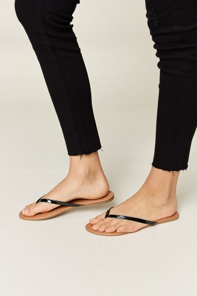 Simpli Leather Sandals